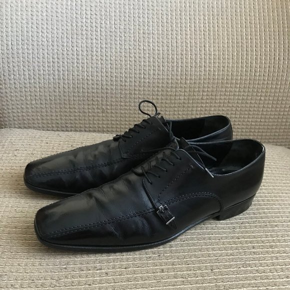Louis Vuitton Men's Black Shoes - Picture 2 of 15